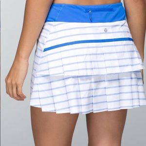 Lululemon pace setter tennis or golf skirt *tall